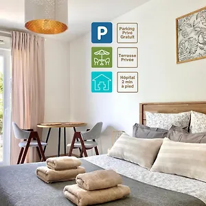  Appartement En Face Hopital Nord Avec Terrasse